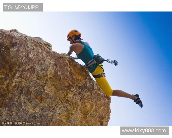 杭州极限运动队在攀岩联赛中的心理素质表现分析与点评